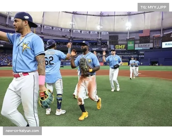 美联外卡席位争夺激烈 多支球队竞逐季后赛资格