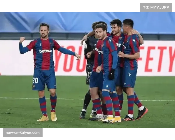 埃尔切客场至今尚未取得胜利 西甲保级形势最为严峻挑战巨大